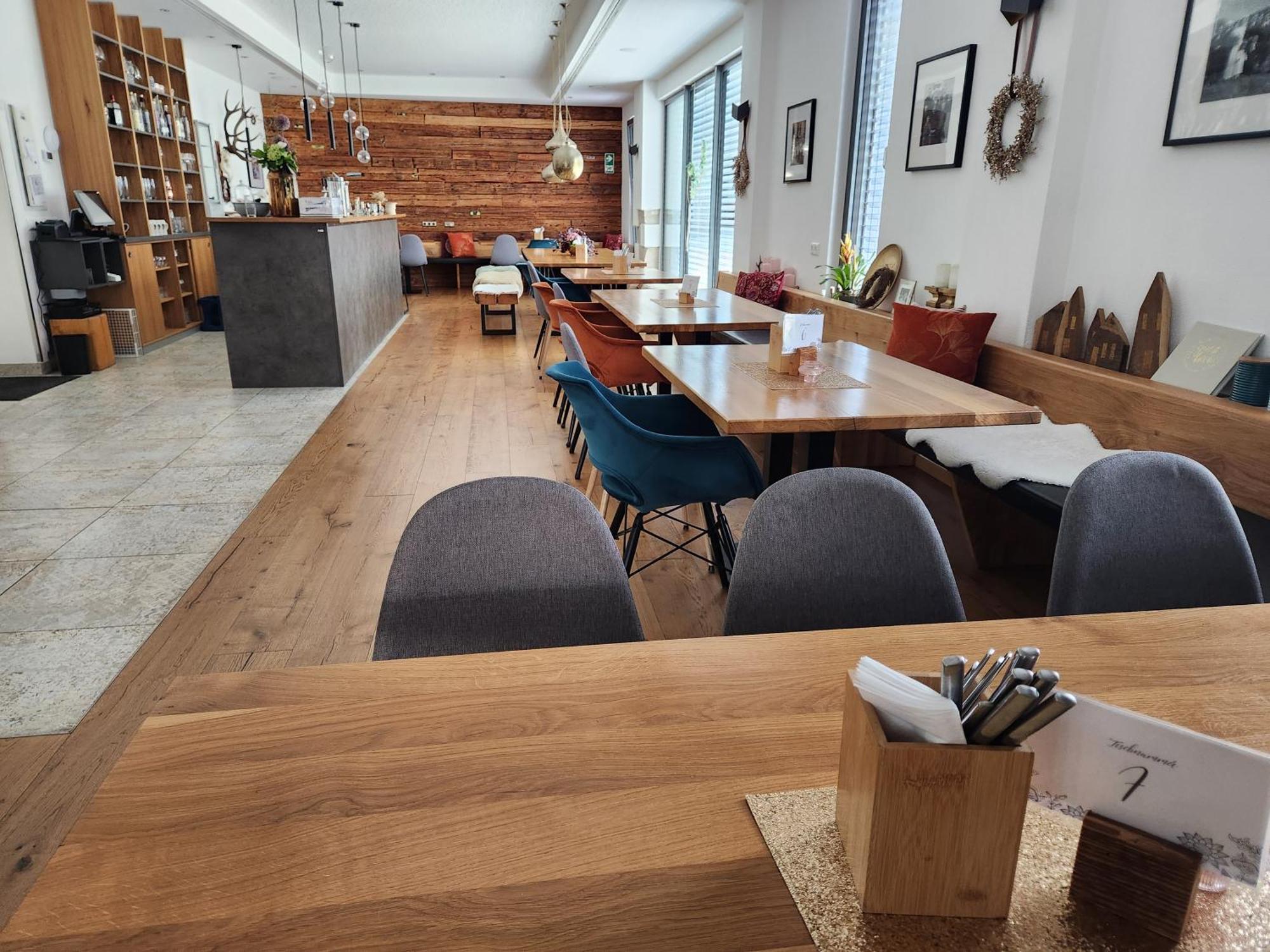 Familienfreundlich Im Naturpark Hassberge Mit Gehobener Gastronomie Kirchlauter 외부 사진